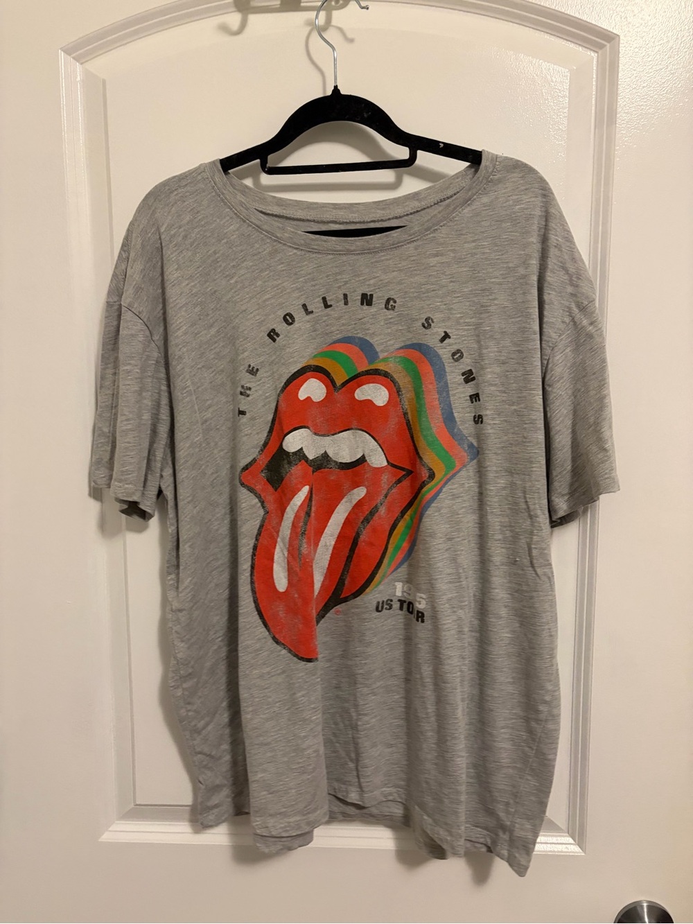 the Rolling Stones Gray Short-Sleeve Tee with Red & Rainbow Tongue Graphic